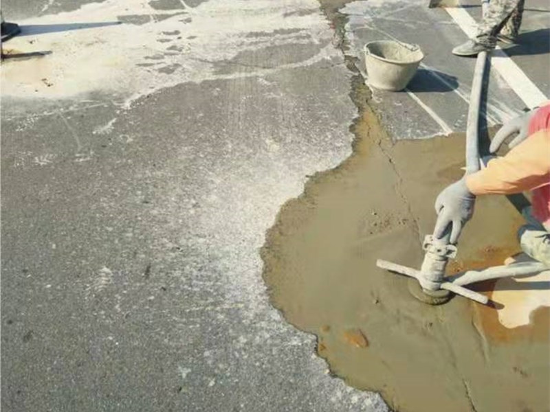 路基开裂注浆加固